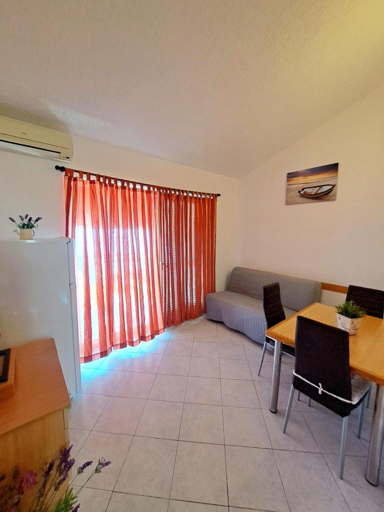 Apartments Toni Trogir Zewnętrze zdjęcie